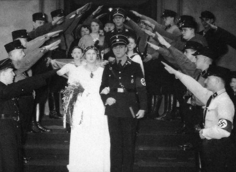 الزفاف النازي
